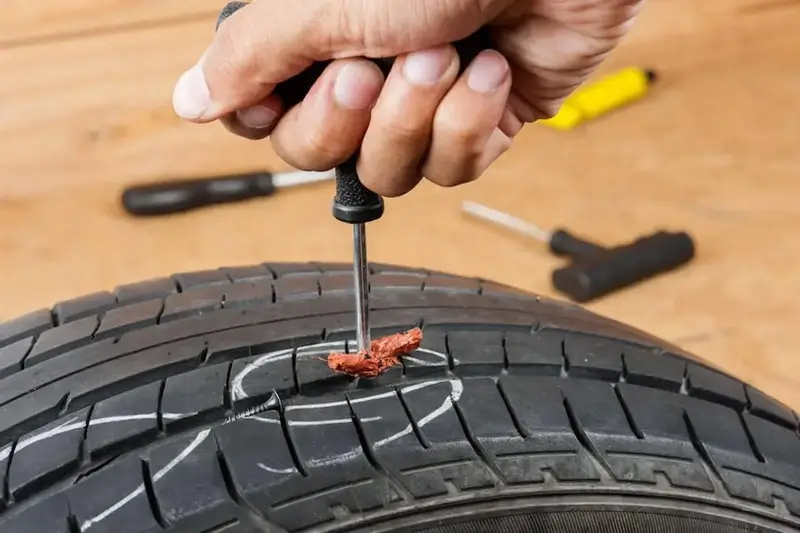 پنچری لاستیک در جادههای همدان