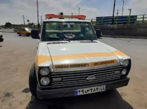 امداد خودرو همدان در جاده